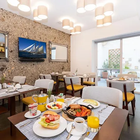 Battistini Boutique Living&Spa, Victoria, Gozo-3